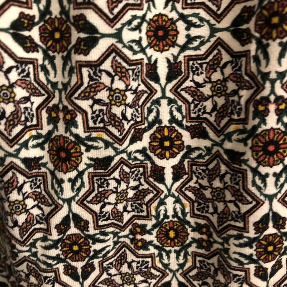 NWT Dressbarn, soft, patterned tank top- size 3X - Picture 5 of 7